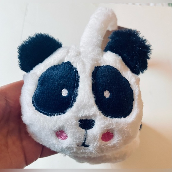GIRL’s PANDA EARMUFFS, ONE SIZE: VERY CUTE & WARM, PLUS: Black gloves as… - Picture 3 of 5